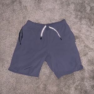 The Takeover Short (9in)